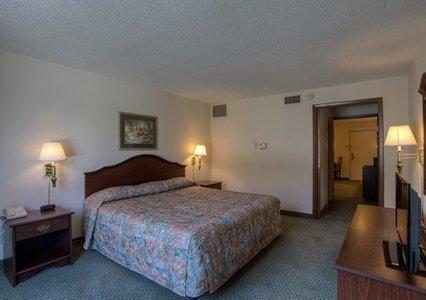 Econo Lodge Inn & Suites ลัมเบอร์ตัน ภายนอก รูปภาพ